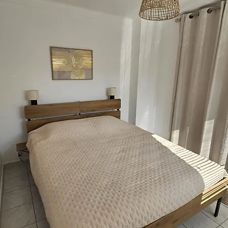 Apartamento T3 Rénové Lumineux, Clim, Balcon, Proche Cagnes-sur-Mer