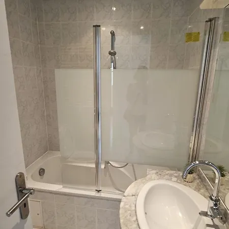 T3 Rénové Lumineux, Clim, Balcon, Proche Apartamento *